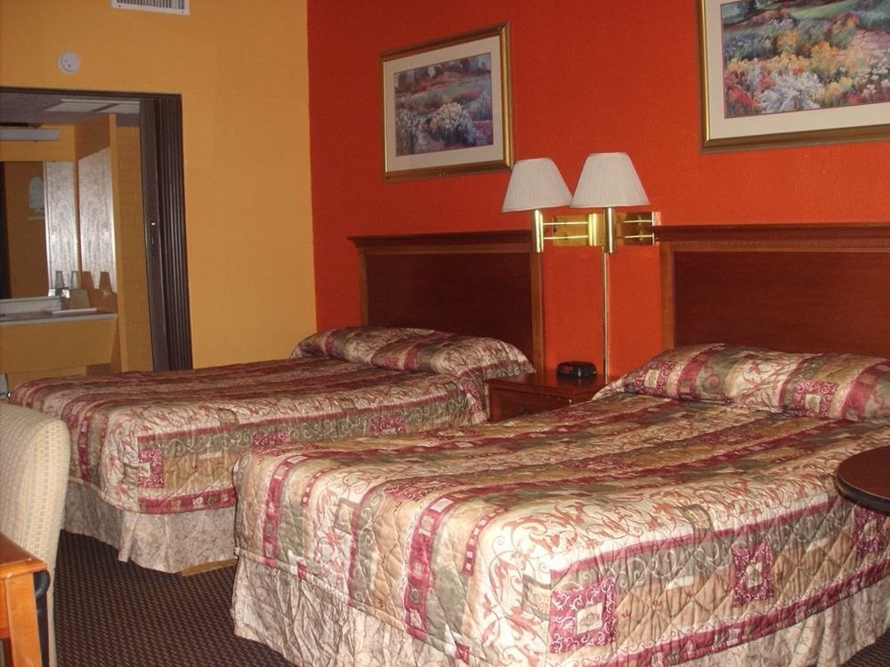Trade Winds Inn Clinton Oda fotoğraf